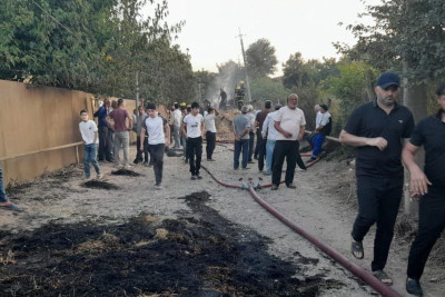 Cəlilabadda maşın külə döndü