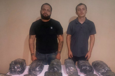 Dövlət sərhədində ATƏŞ AÇILDI: 12 kq narkotik götürüldü