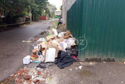 Lənkəranın Nizami küçəsi zibilliyə çevrilib - YENİLƏNİB