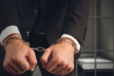 Qadını aldadıb, tanışını rüsvayedici videolarla şantaj edən şəxsə cəza verildi