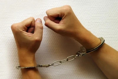 Azyaşlıya qarşı əxlaqsızlıq edən gənclə bağlı QƏRAR