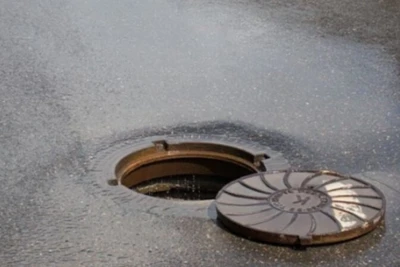 Beyləqanda uşaq kanalizasiya quyusuna düşərək ölüb