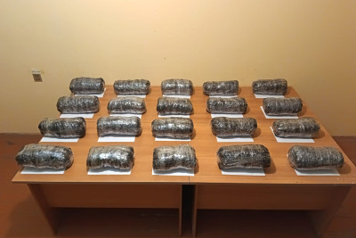 İrandan Azərbaycana külli miqdarda narkotik keçirilməsinə cəhd edildi