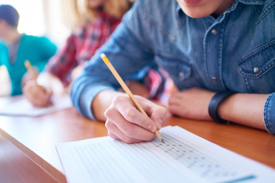 Buraxılış və qəbul imtahanlarının vaxtı açıqlandı