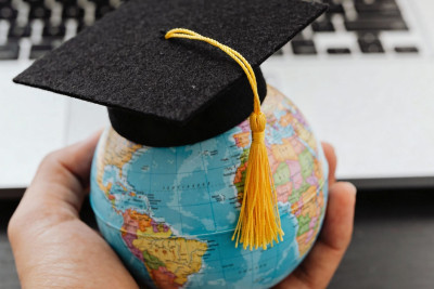 Təhsil tələbə kreditindən yararlanmaq istəyənlərin NƏZƏRİNƏ