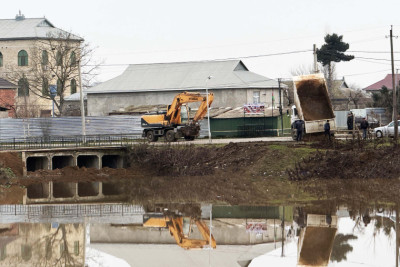 Cənub bölgəsində çayətrafı ərazilərdə subasma riskinə qarşı qabaqlayıcı tədbirlər görülür