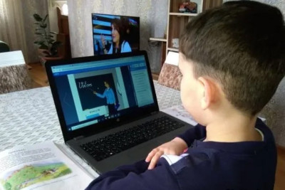 Rayon məktəblərində distant təhsil sınaqdan keçirilir