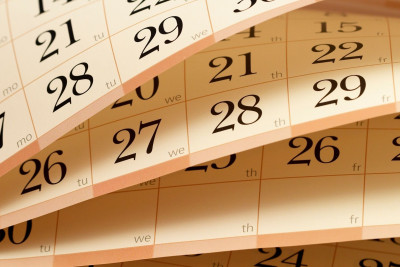 Martda 13 qeyri-iş günü olacaq