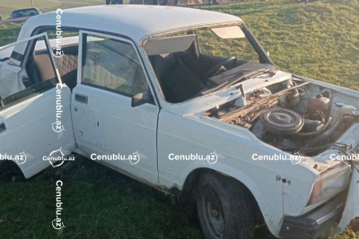 Cəlilabadda yol qəzası: 18 yaşlı sürücü xəsarət aldı