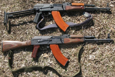 Qanunsuz saxlanılan silahlar aşkarlanıb