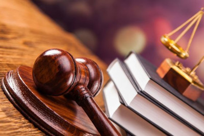 Rusiyada 24 il əvvəl qətl törədən lənkəranlı qərardan şikayətçidir