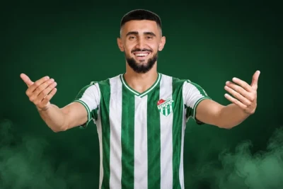 Toral Bayramov "Bursaspor"da ilk rəsmi oyununa çıxdı