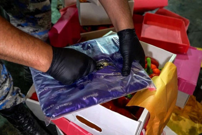İrandan Rusiyaya aparılan bibərin arasında 25 kilodan çox narkotik aşkarlandı