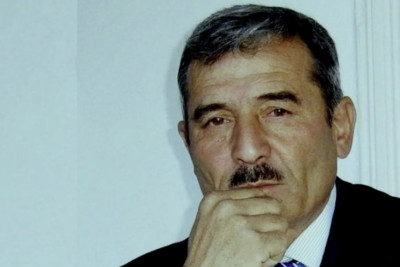 Lerikli şair dünyasını dəyişdi