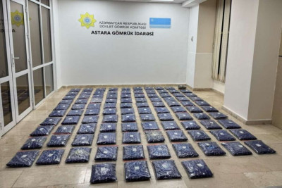 Astarada narkotiki şaftalı adı ilə gömrükdən keçirmək istəyənlər İFŞA OLUNDU