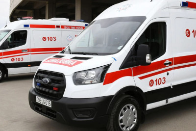 43 yaşlı Saatlı sakini təcili yardım mərkəzinin həyətində öldü