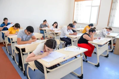 Bu il qəbul imtahanlarında 3 mindən çox abituriyent 600-dən yüksək bal toplayıb