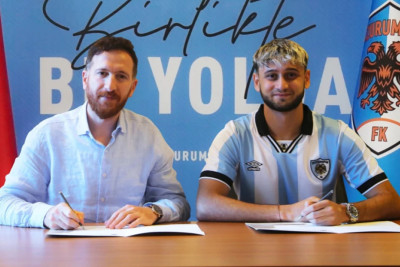 "Erzurumspor" Nəriman Axundzadənin komandadan ayrılacağı ilə bağlı iddialara son qoyub